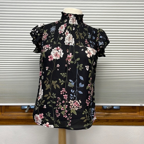 Three Hearts Tops - M // Three Hearts NWT Black Floral Ruffle Sleeve Mock Neck Blouse